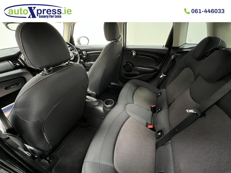 2017 MINI Cooper 1.5 D Manual €13,450