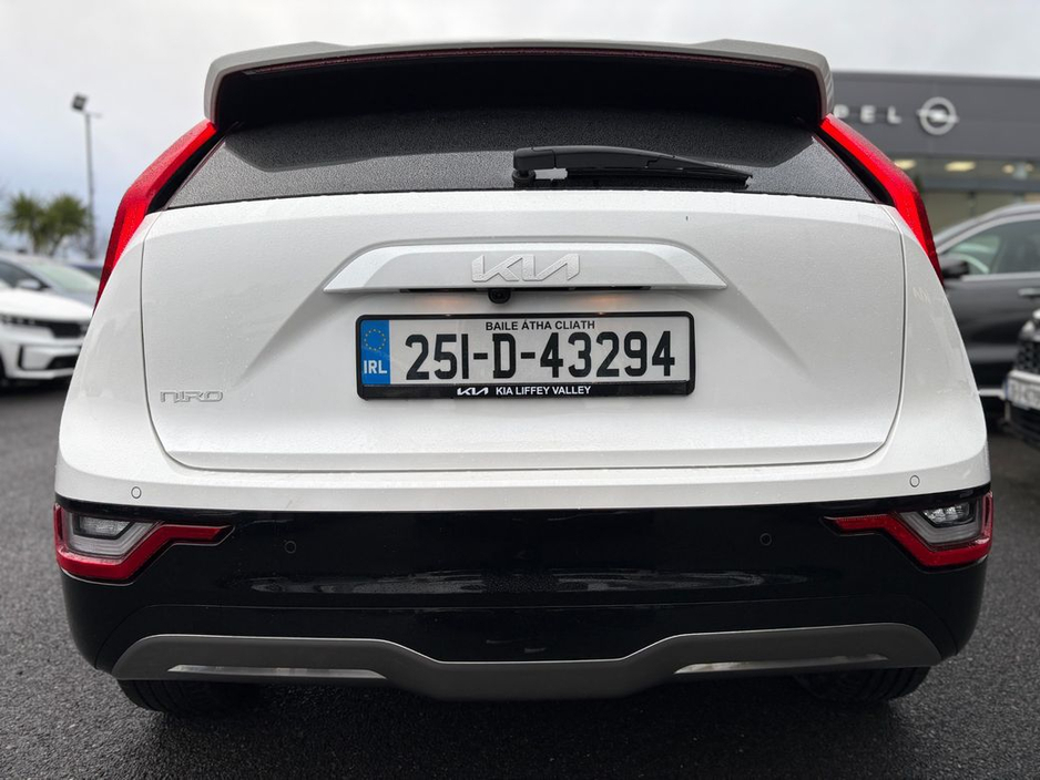 2025 Kia e-Niro - image 9