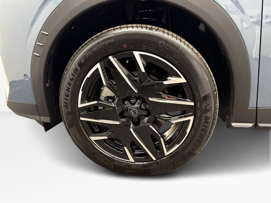 2026 Peugeot 5008 - image 5