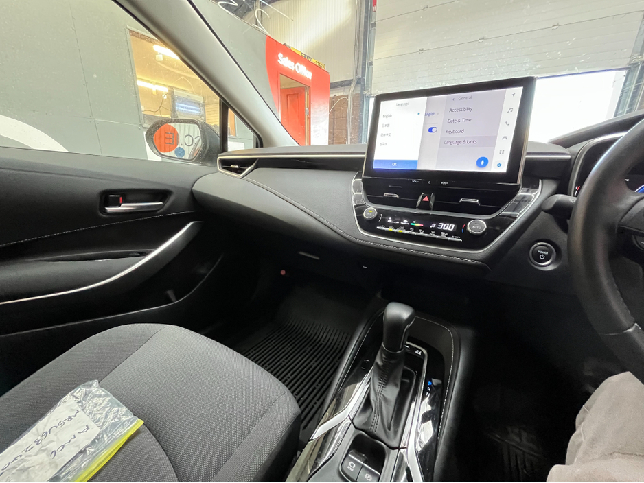 2023 Toyota Corolla - image 16