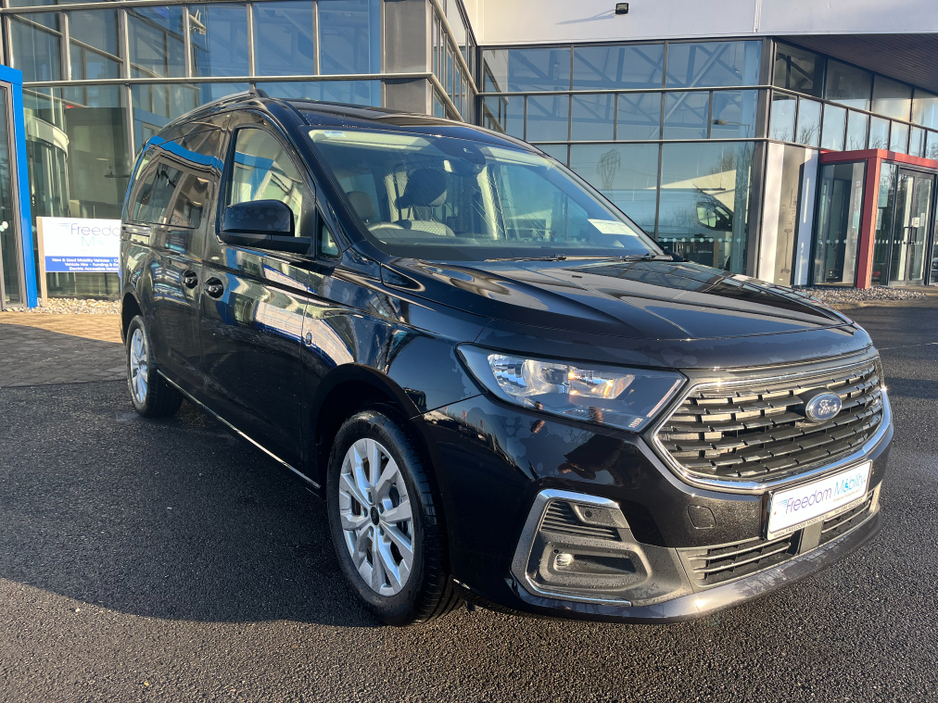 2026 Ford Tourneo Connect Titanium Auto, Wheelchair Accessible (Taxi Spec) €66,000