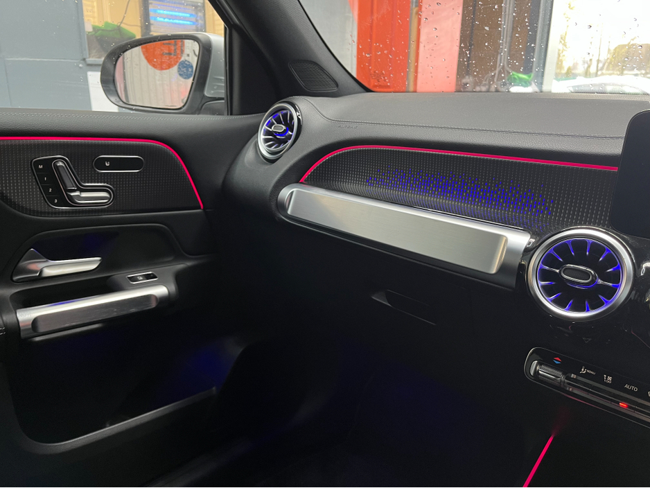 2023 Mercedes-Benz EQB - image 21