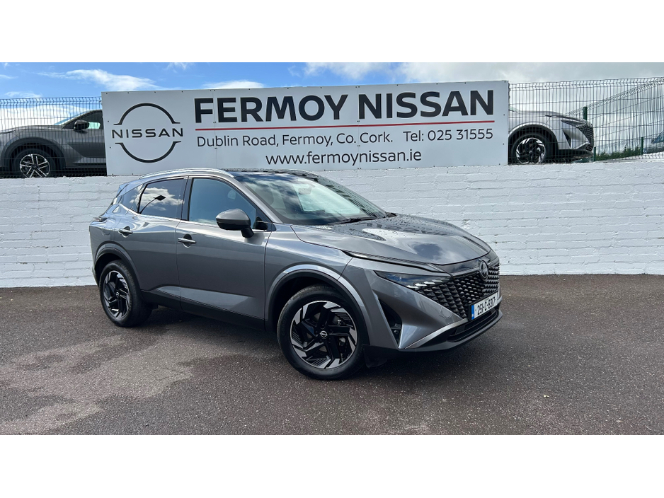 2025 Nissan Qashqai VERY LOW MILEAGE MANUAL PETROL SV PREMIUM €38,495