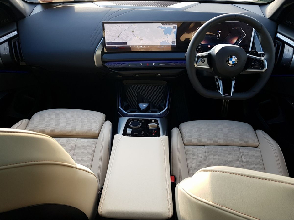 2026 BMW X3 - image 4