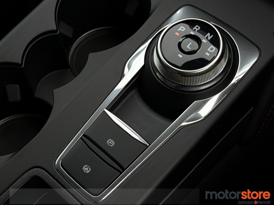 2026 Ford Kuga - image 22