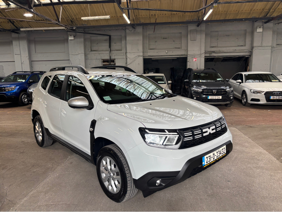 2023 Dacia Duster - image 18