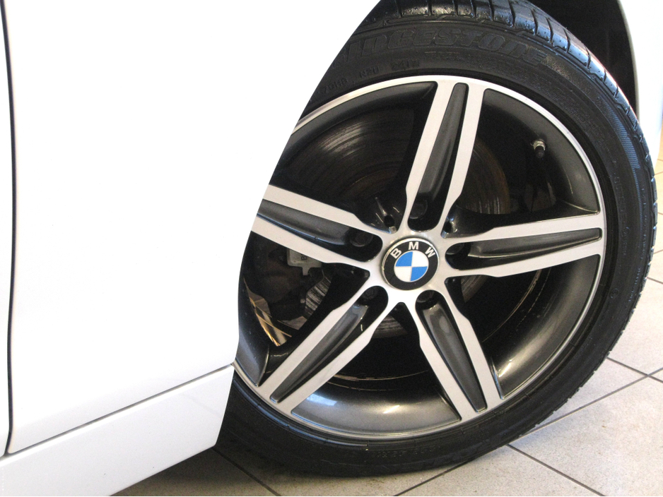 2014 BMW 2 Series - image 7