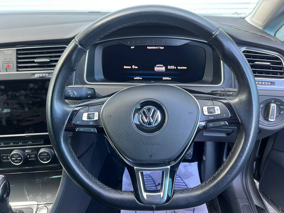 2020 Volkswagen Golf 2.0 TDI * HUGE SPEC * // 360 PARKING SENSORS // APPLE CARPLAY/ANDROID AUTO // HEADS-UP DISPLAY €21,900
