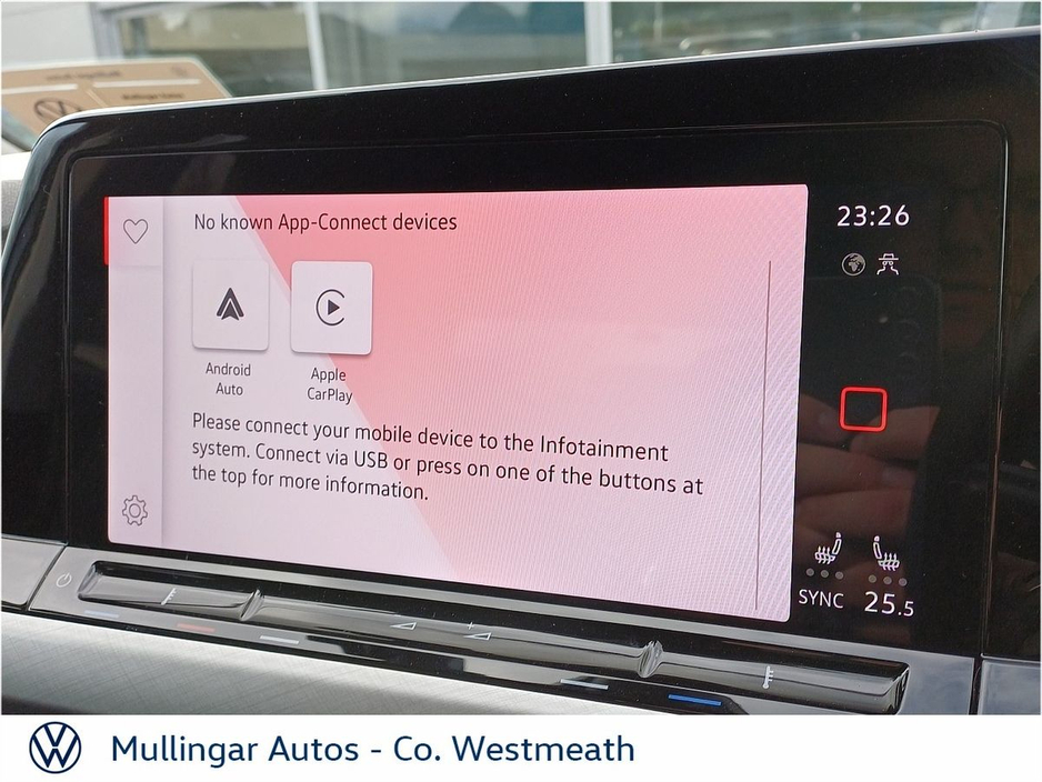 2024 Volkswagen Golf - image 18