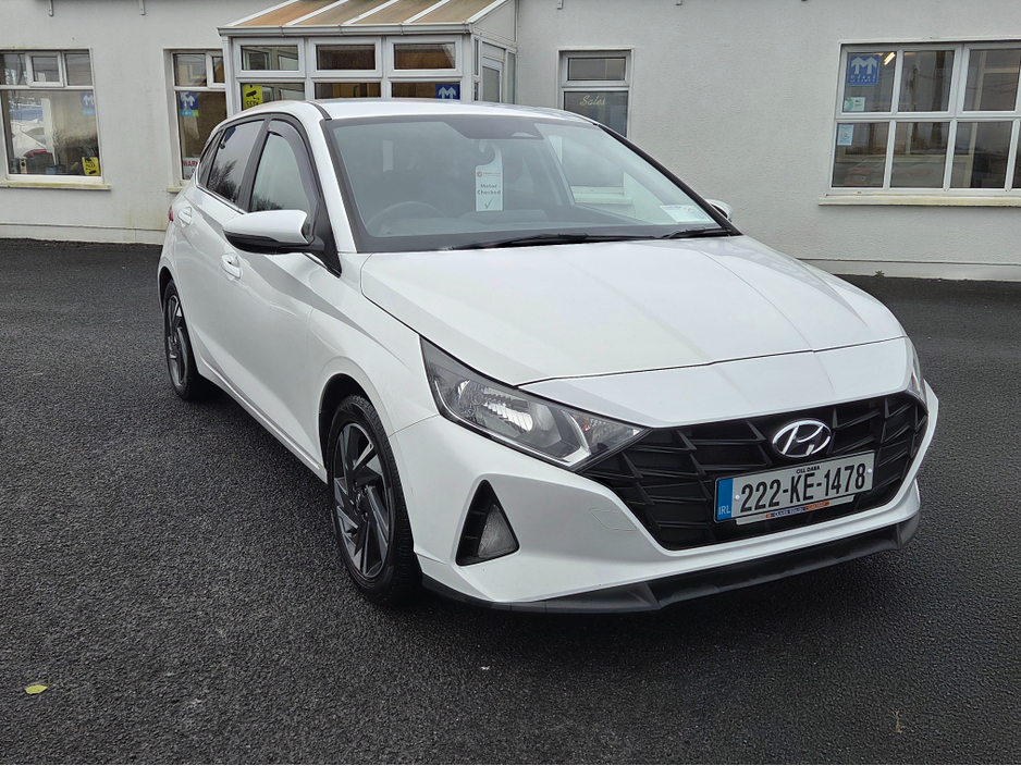 2022 Hyundai i20 DELUXE PLUS 5DR €17,950