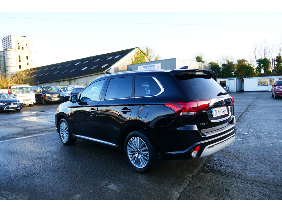 2019 Mitsubishi Outlander 2.4 4H PHEV 221BHP 5 5DR AUTO €21,750