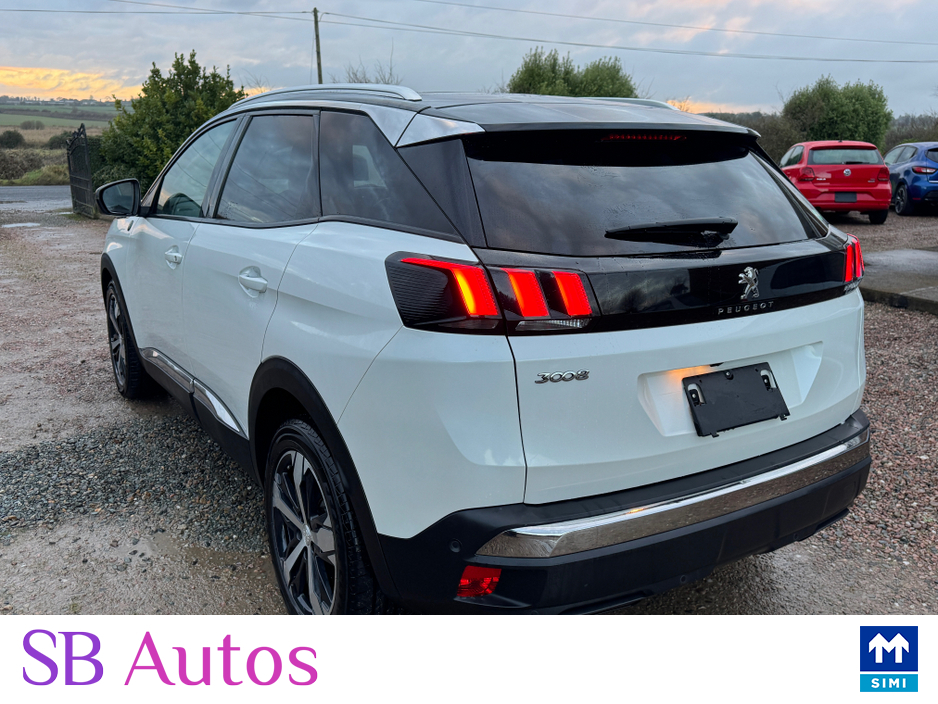 2021 Peugeot 3008 211 Peugeot 3008 Crossway Edition 2.0 Diesel €26,950