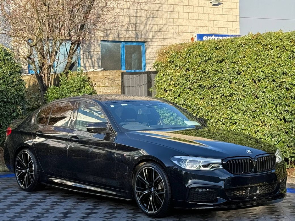 2021 BMW 5 Series 523d M-SPORT COMPETITION 2.0 D // FULL SERVICE HISTORY // 360 PARKING CAMERAS // NEW 20" M5 COMP ALLOYS €38,900
