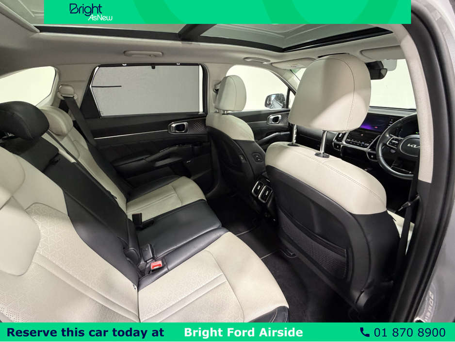 2022 Kia Sorento - image 22
