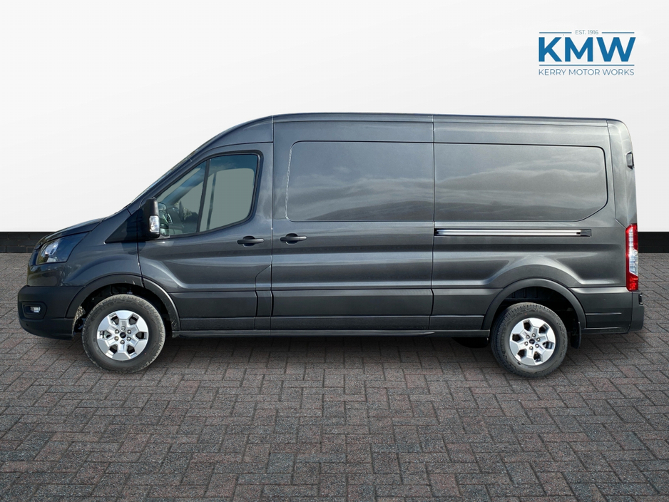 2026 Ford Transit - image 6