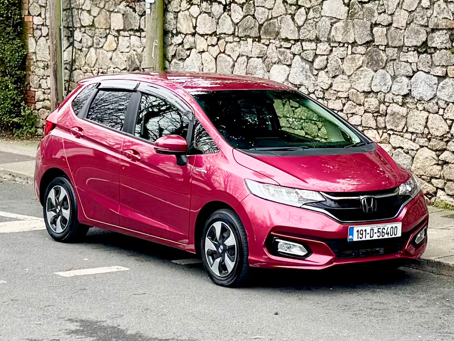 2019 Honda Fit HYBRID!!HIGH SPEC!!ONLY 18K MLS!! €14,900