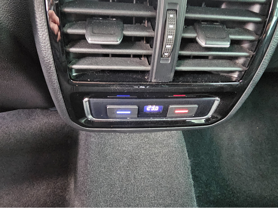 2020 Volkswagen Passat 2.0 TDi Highline 190  BHP Auto - Ultra Low Miles - SOLD €27,950