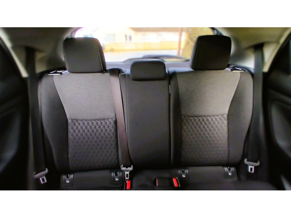 2023 Toyota Yaris 1.5 HYBRID LUNA 4DR AUTO €23,500