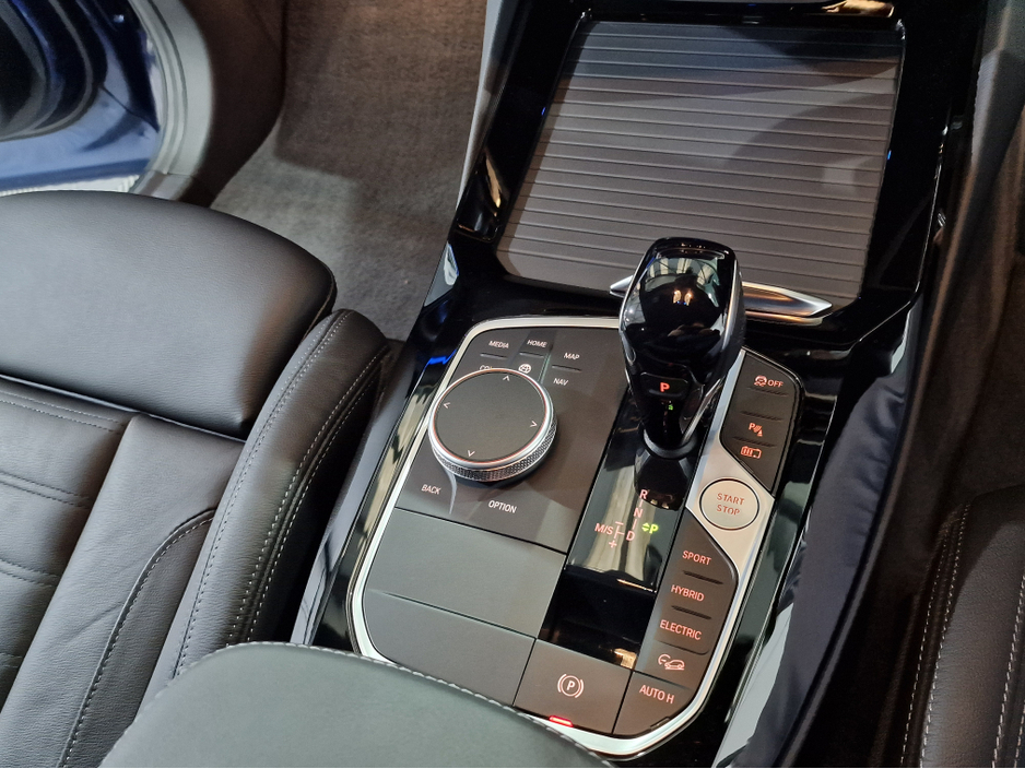 2023 BMW X3 - image 35