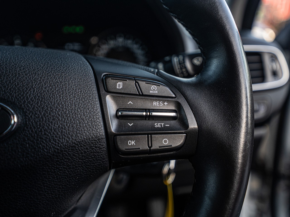 2018 Hyundai i30 - image 20