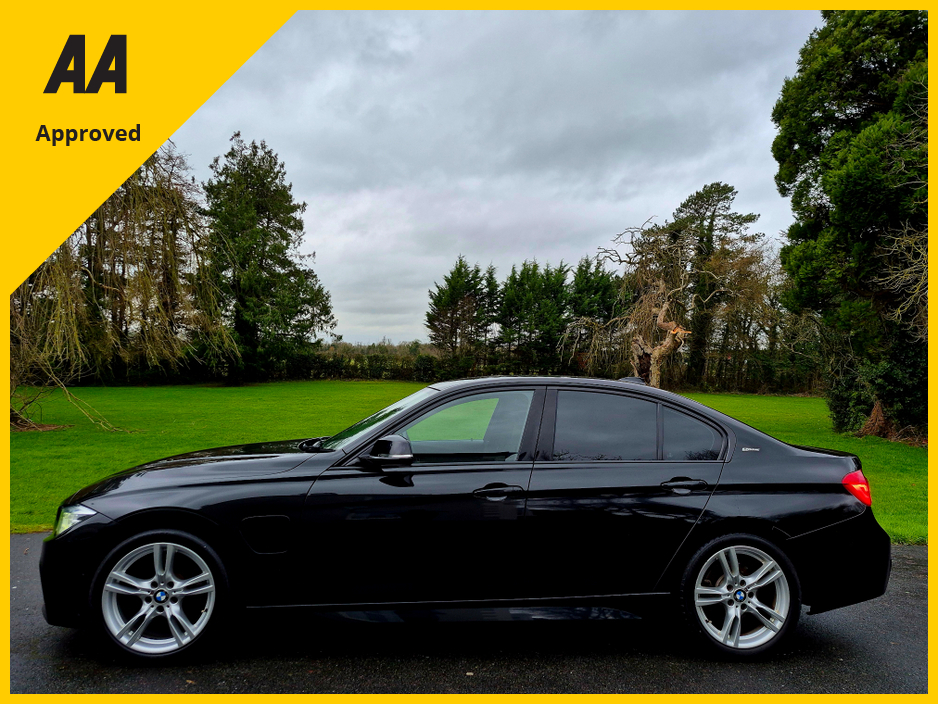 2016 BMW 3 Series M-Sport+Low KM's+Hybrid €17,950