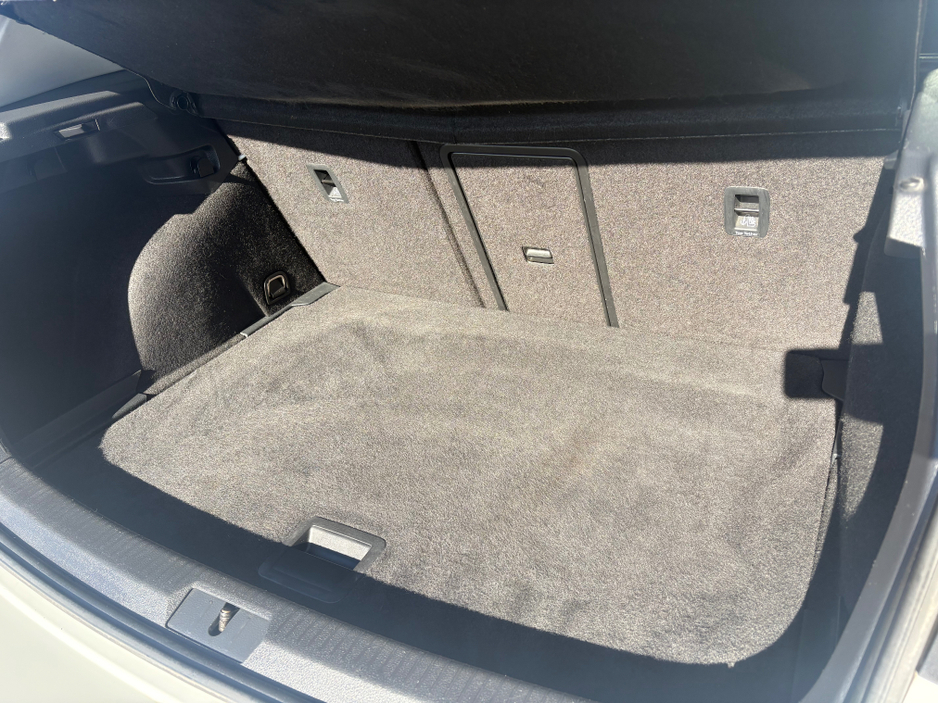 2019 Volkswagen Golf - image 23