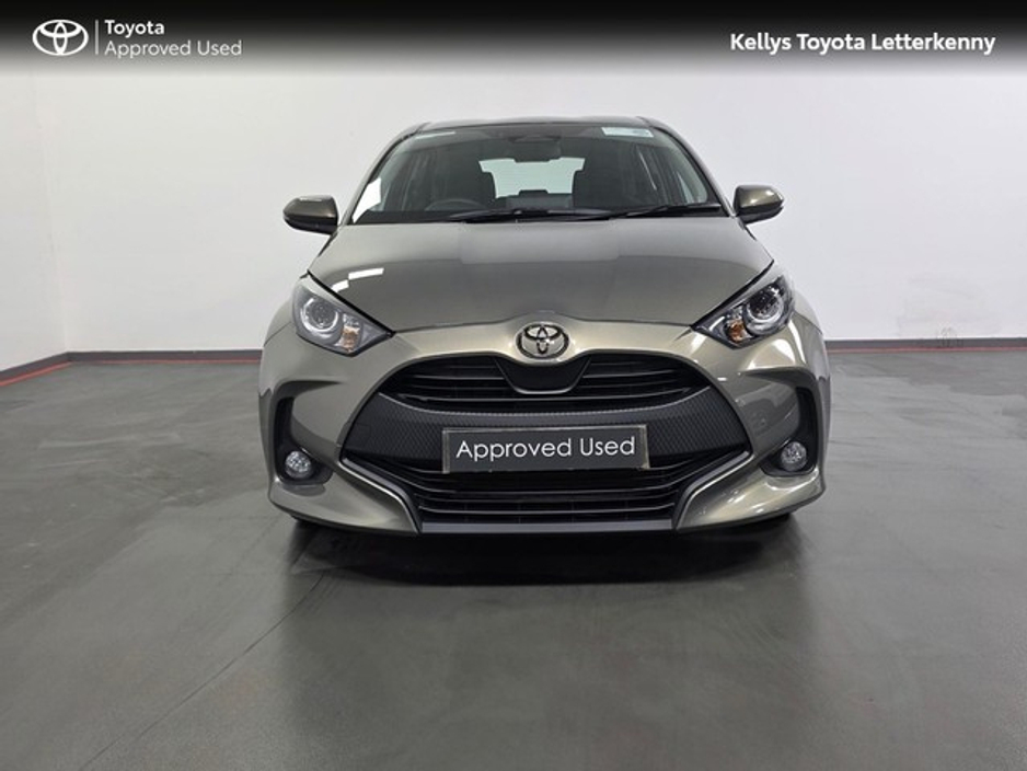 2025 Toyota Yaris Yaris Hybrid 115 Luna #103 €25,995