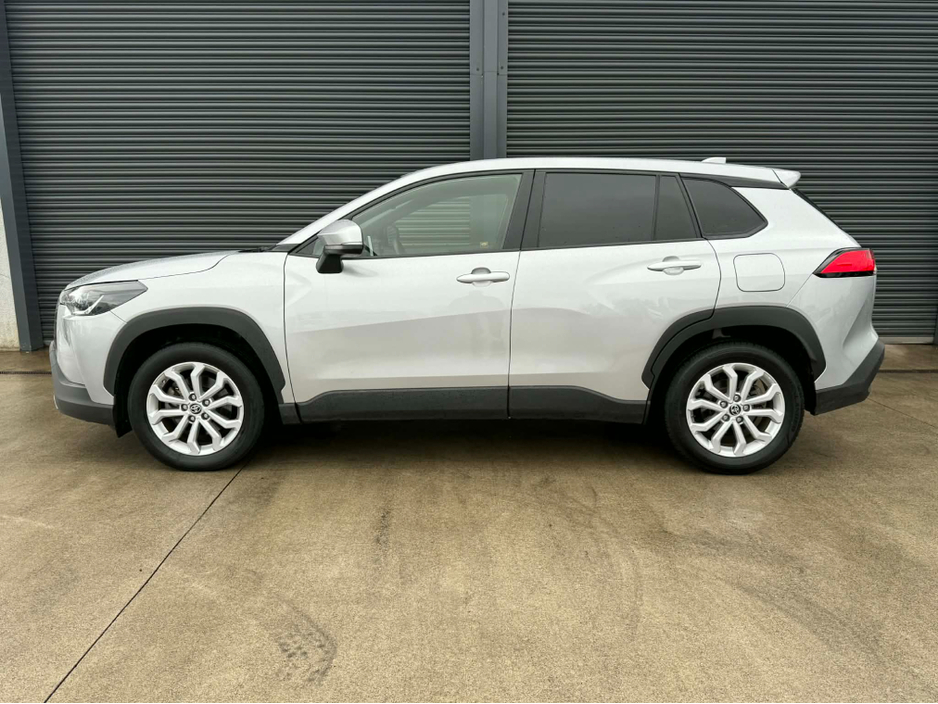 2023 Toyota Corolla - image 5