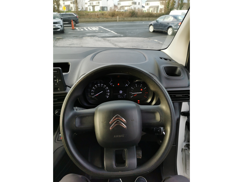 2021 Citroen Berlingo LX 1.5 BLUEHDI 75 S&S 650KG M €15,000