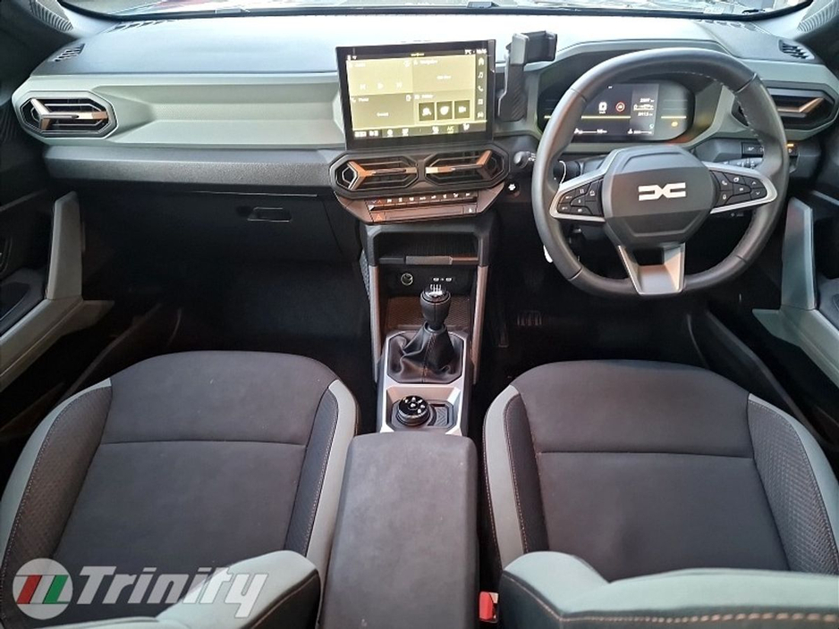 2025 Dacia Duster * 4X4 EXTREME MHEV 140BHP * TRINITY MOTORS * €30,945