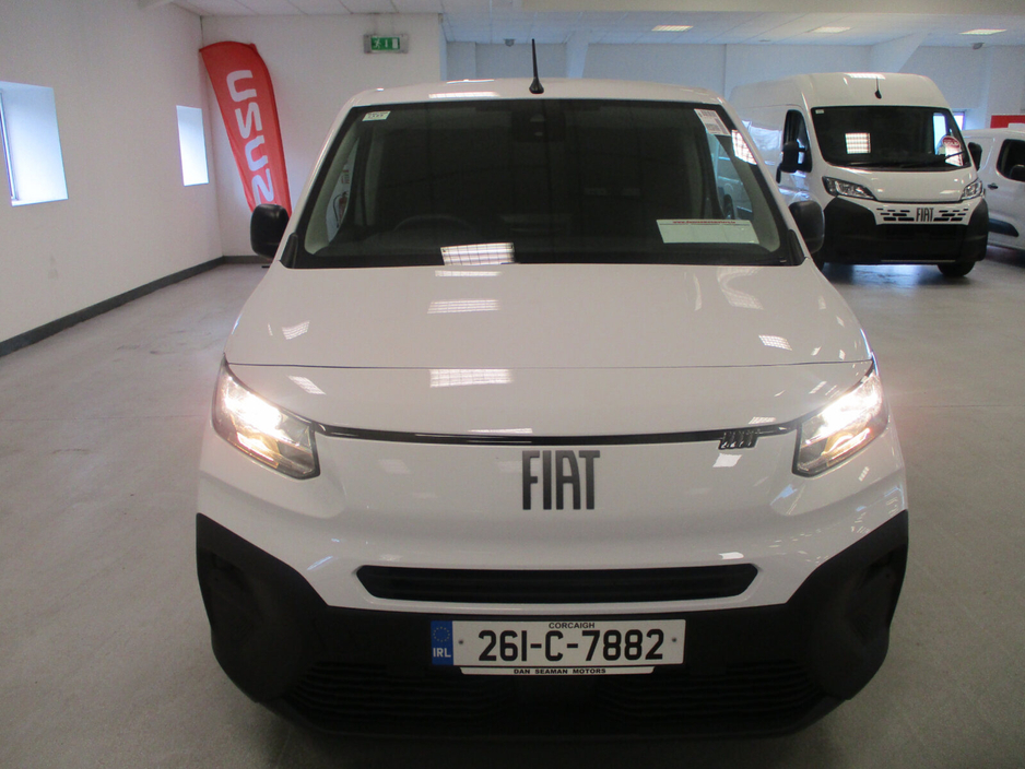 2026 Fiat Doblo - image 7