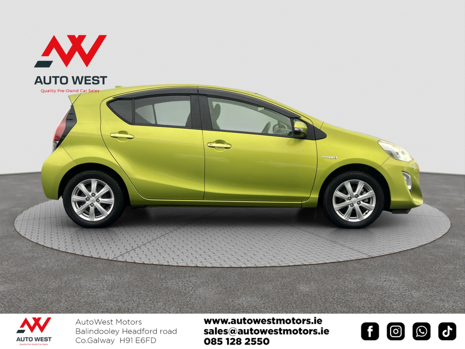 2017 Toyota Aqua 2017 Toyota Aqua 1.5 Self Charging Hybrid €10,950