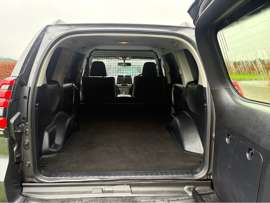 2023 Toyota Landcruiser 2.8 D4d LWB AUTO COMMERCIAL €52,950