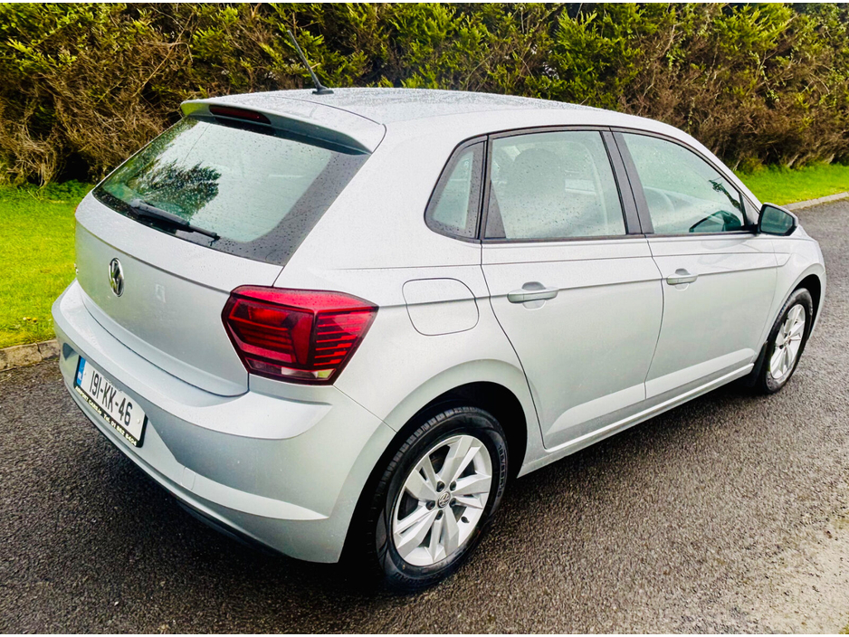 2019 Volkswagen Polo - image 9