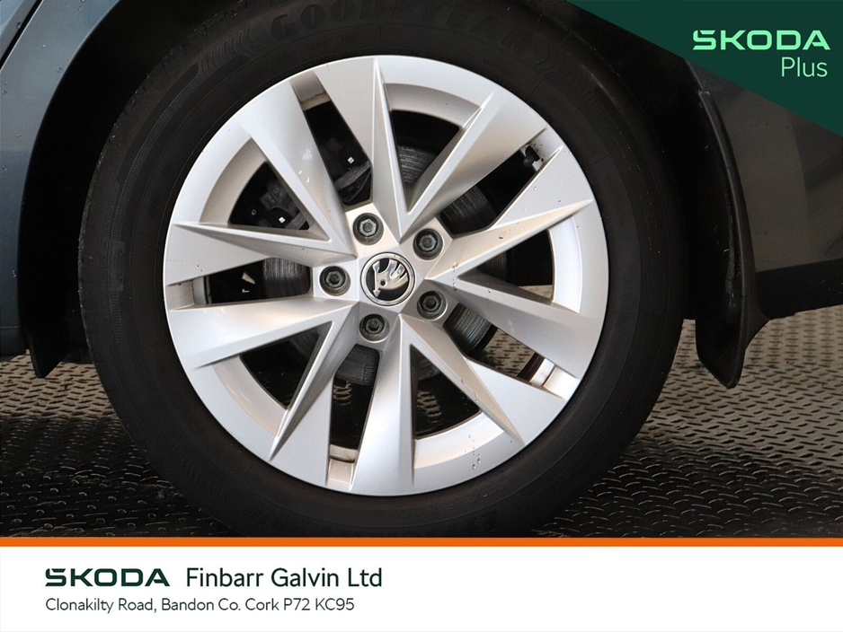 2022 Skoda Octavia OCTAVIA AMB 2.0TDI 115HP €28,950