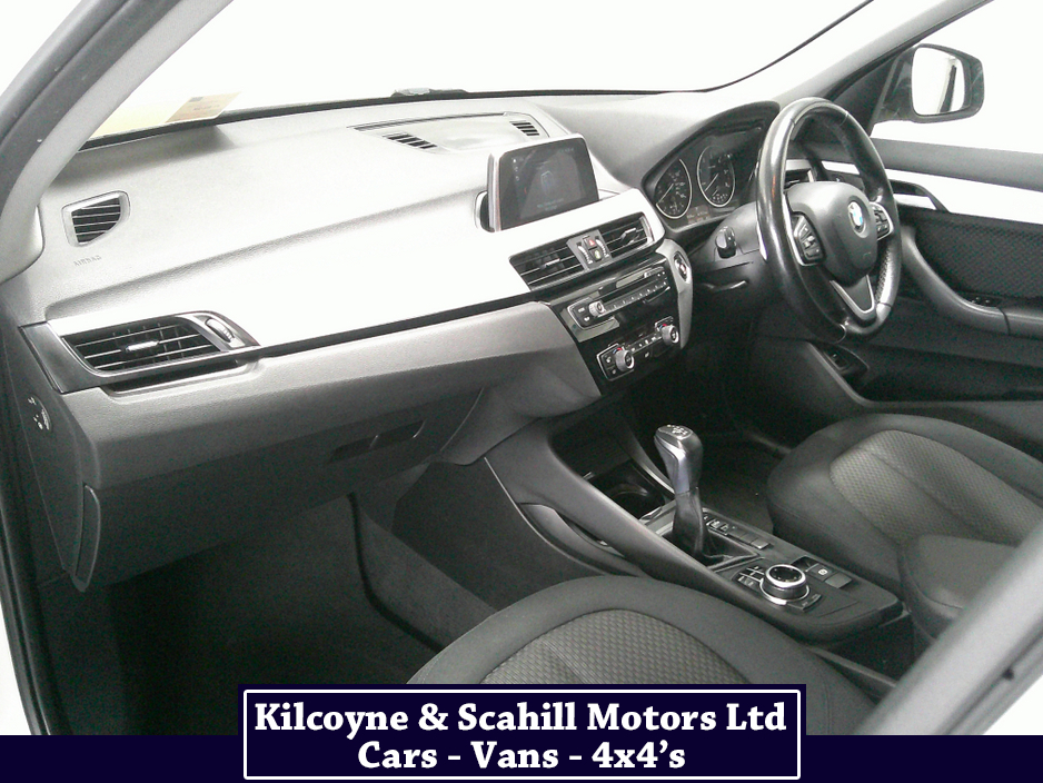 2018 BMW X1 - image 20