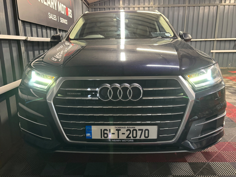 2016 Audi Q7 - image 5