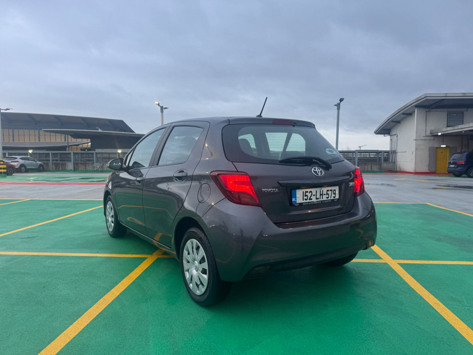 2015 Toyota Yaris 1.0 VVT-i 3Dr Luna €11,950