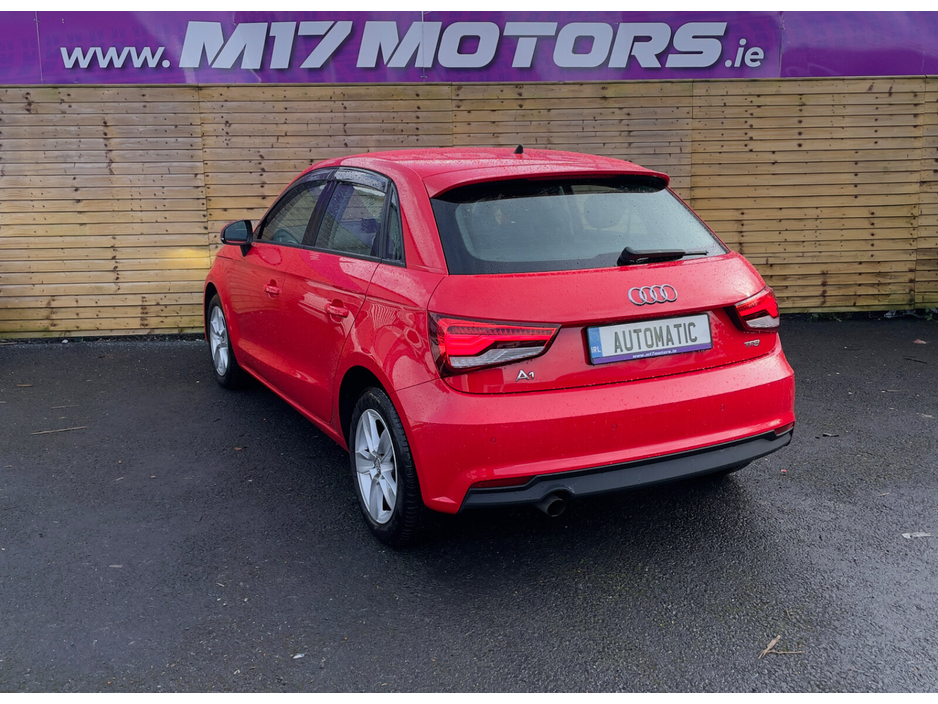 2016 Audi A1 - image 6