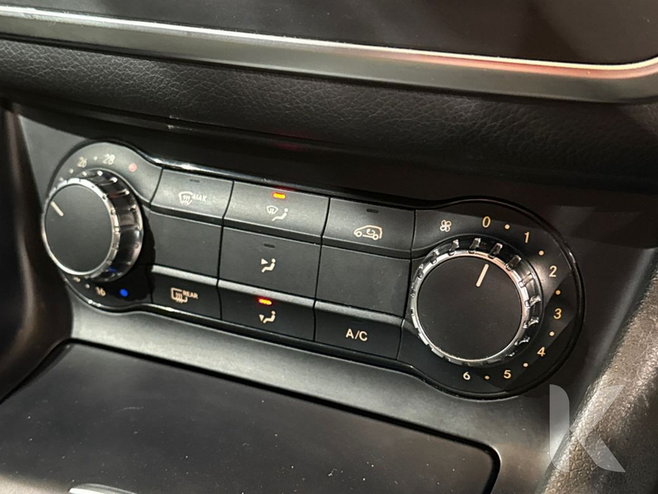 2017 Mercedes-Benz GLA Class - image 19