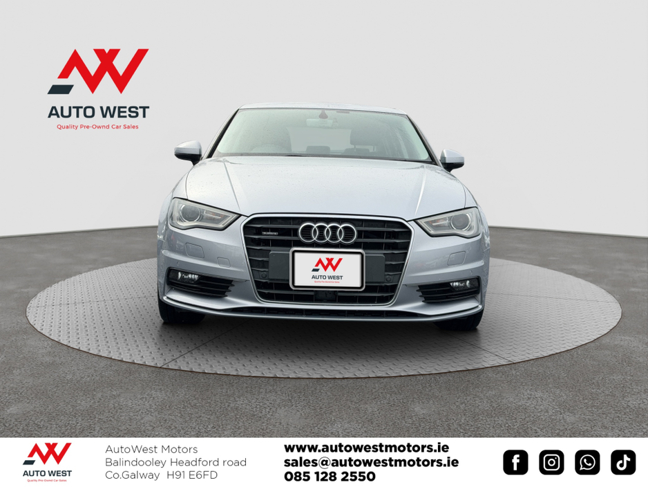 2015 Audi A3 - image 2