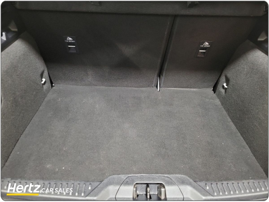 2024 Ford Focus - image 18