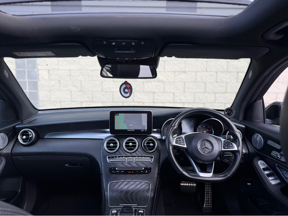 2018 Mercedes-Benz GLC Class - image 32