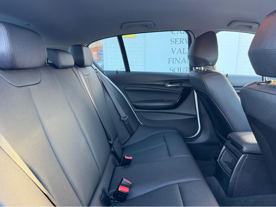 2017 BMW 1 Series - image 17