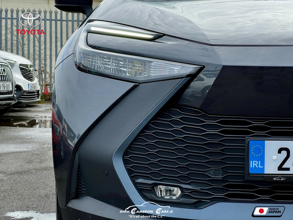 2024 Toyota C-HR - image 12
