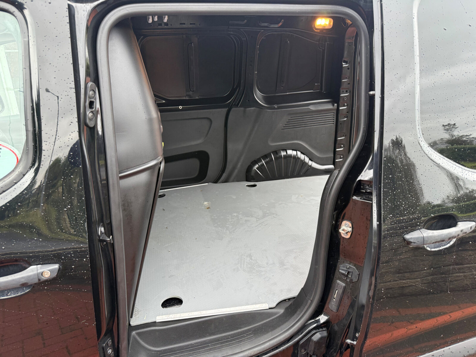 2019 Peugeot Partner  €12,495