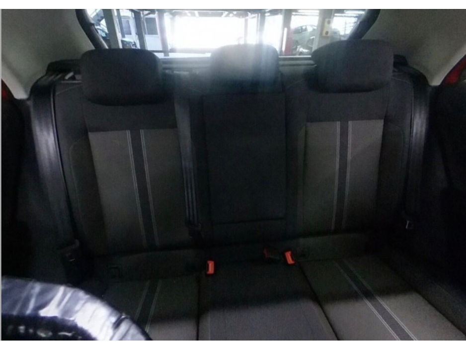 2021 Volkswagen T-Roc - image 6