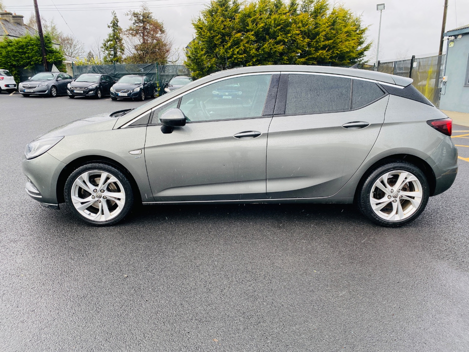 2019 Opel Astra - image 10