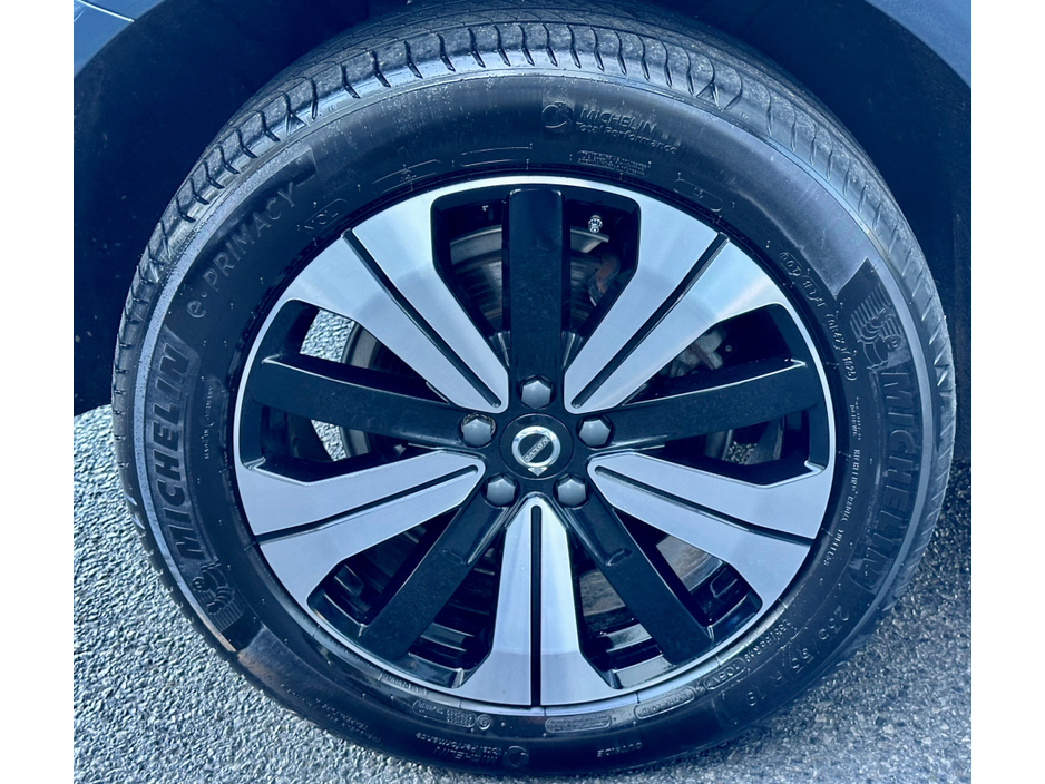 2025 Volvo XC60 + T6 PHEV AWD AUTO RECHARGE PLUS SOLD €59,850