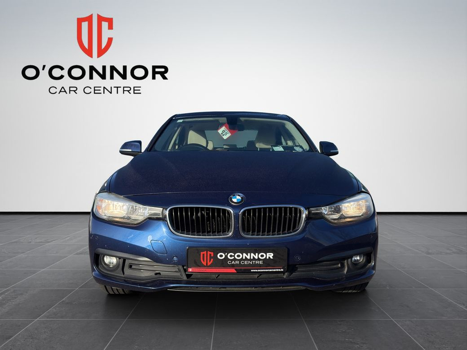 2017 BMW 3 Series - image 2